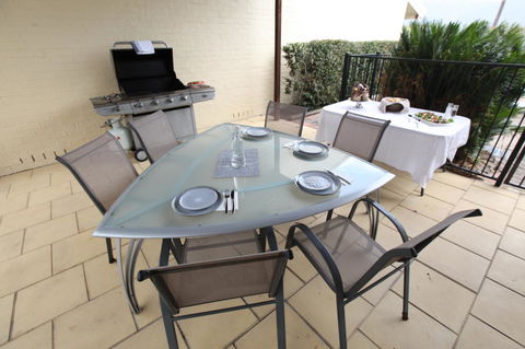 Great Escape Lofts - Accommodation Yamba 25
