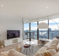 High Rise apt in Heart of Sydney wt Harbour View - Accommodation Yamba