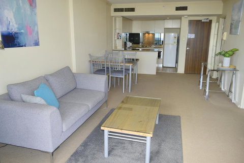 ACLiving Serviced Apartments - Accommodation Yamba 4