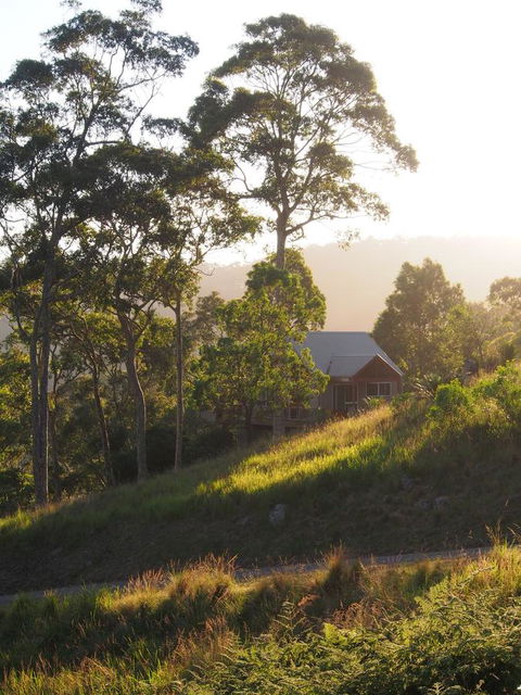 Bundle Hill Cottages - Accommodation Yamba 0