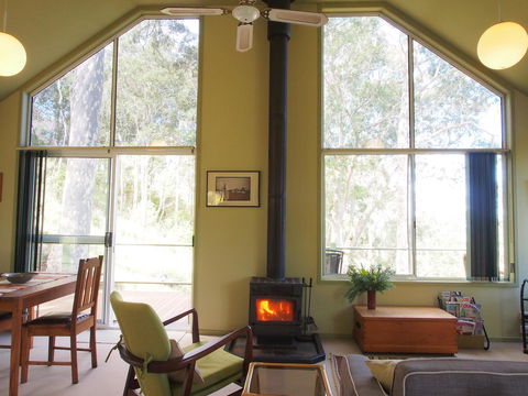 Bundle Hill Cottages - Accommodation Yamba 13