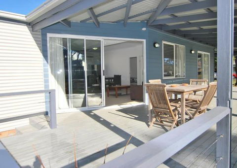 Huskisson Holiday Motel Cabins - Accommodation Yamba 32