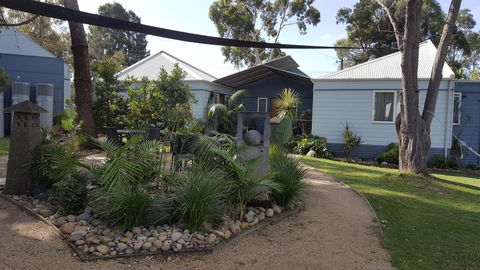 Huskisson Holiday Motel Cabins - Accommodation Yamba 33