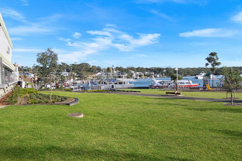 Huskisson Holiday Motel Cabins - Accommodation Yamba 10