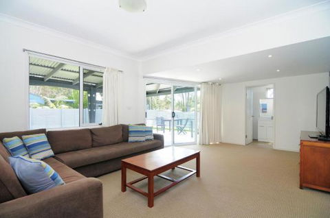 Huskisson Holiday Motel Cabins - Accommodation Yamba 25