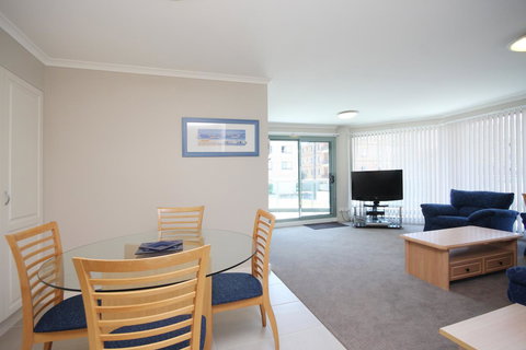 Sails Apartments - Accommodation Yamba 22