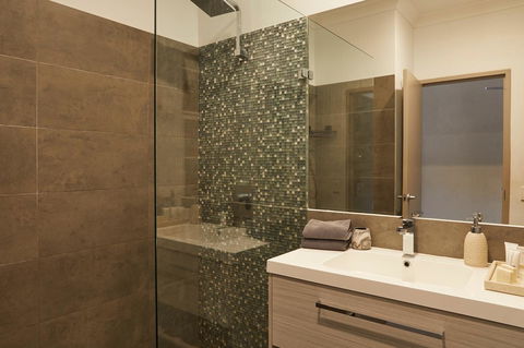 Byron Quarter Apartments - Accommodation Yamba 9