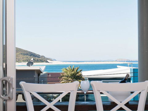 Blue View @ Fingal Bay - Accommodation Yamba 13