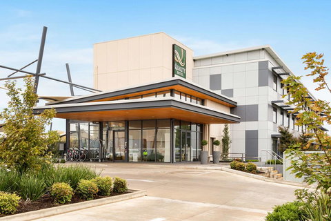 Quality Hotel Rules Club Wagga - Accommodation Yamba 0