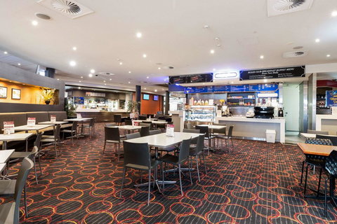 Quality Hotel Rules Club Wagga - Accommodation Yamba 24