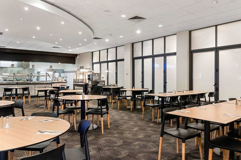 Quality Hotel Rules Club Wagga - Accommodation Yamba 13