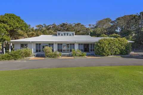 Blue Lagoon Beach Resort - Accommodation Yamba 13