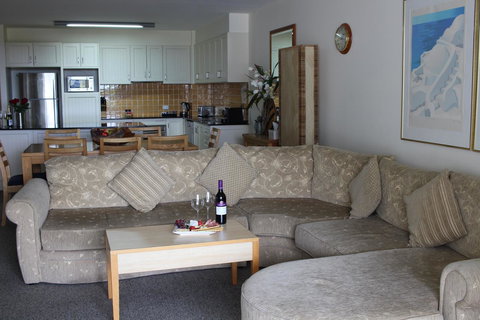 The Boathouse Resort Luxury Apartments - Accommodation Yamba 14