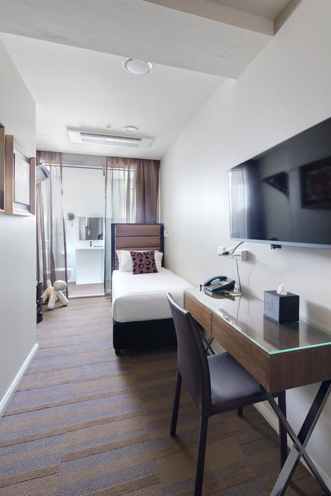 57Hotel - Accommodation Yamba 11