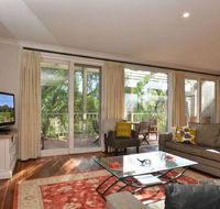 Villa Chianti located within Cypress Lakes - Accommodation Yamba