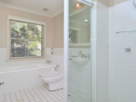 Villa 3br Chianti Villa Located Within Cypress Lakes Resort - Accommodation Yamba 10