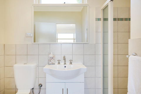 Seashells Apartments Merimbula - Accommodation Yamba 18