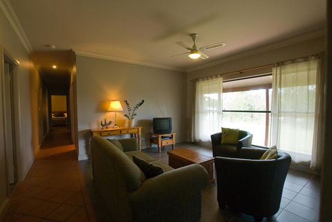 Ironstone Estate Lovedale - Accommodation Yamba 34