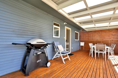Hayes Beach House I Award Winner I 4 Mins To Beach - Accommodation Yamba 7