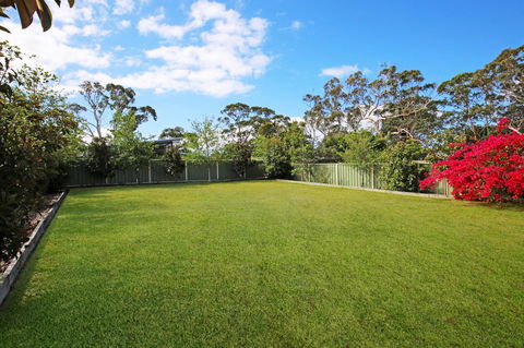 Hayes Beach House I Award Winner I 4 Mins To Beach - Accommodation Yamba 21