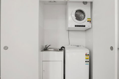 Wyndel Apartments St Leonards 6Atch - Accommodation Yamba 4