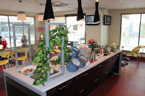 Ibis Newcastle - Accommodation Yamba 9