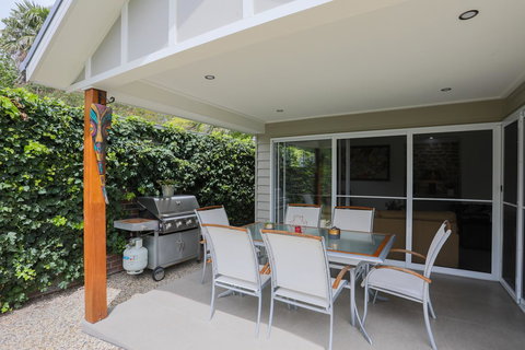 Armidale Cottage - House 2 - Accommodation Yamba 6