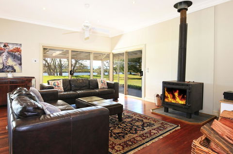 Terara Riverside Retreat - Accommodation Yamba 0