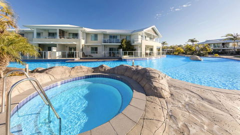 Oaks Port Stephens Pacific Blue Resort - Accommodation Yamba 1