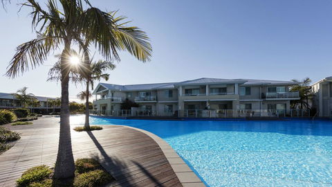 Oaks Port Stephens Pacific Blue Resort - Accommodation Yamba 0