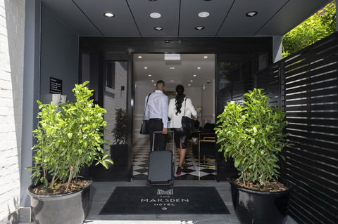 Holiday Inn & Suites - Parramatta Marsden Street, An IHG Hotel - Accommodation Yamba 12