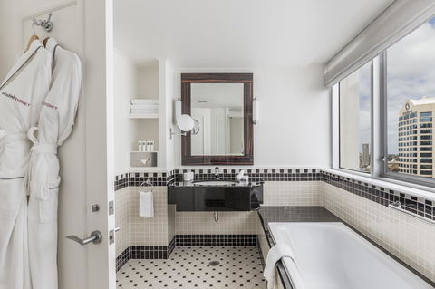 Swissotel Sydney - Accommodation Yamba 35