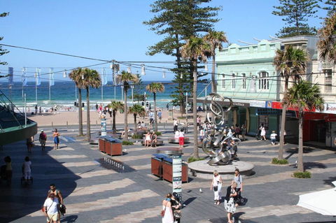 Oversized 2 Bedroom Manly Beach House - Accommodation Yamba 15