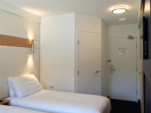 Ibis Budget - Gosford - Accommodation Yamba 18