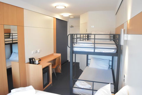 Ibis Budget - Gosford - Accommodation Yamba 3