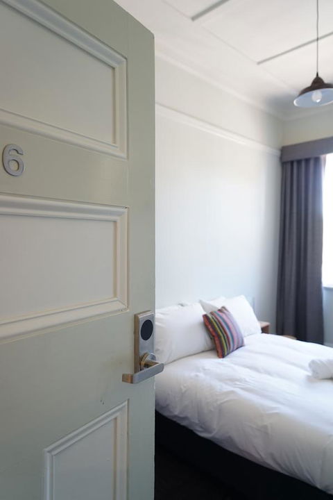 Rosehill Hotel - Accommodation Yamba 1