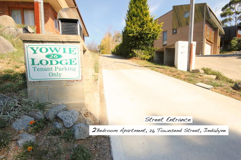 Full Circle Apartments - Accommodation Yamba 32