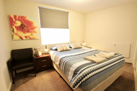Full Circle Apartments - Accommodation Yamba 9