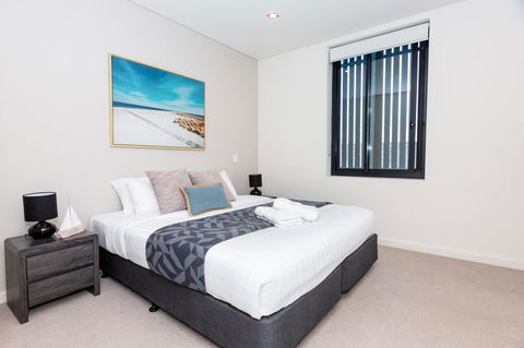 Brand New Executive Apartment - Accommodation Yamba 8
