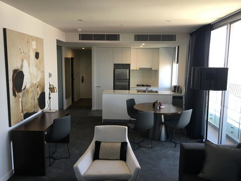 Silkari Suites At Chatswood - Accommodation Yamba 7