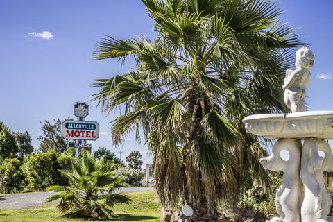 Allonville Gardens Motel - Accommodation Yamba 0