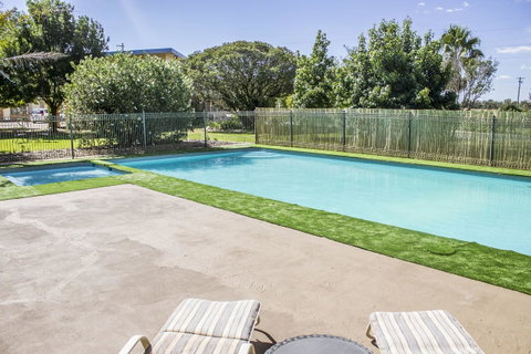 Allonville Gardens Motel - Accommodation Yamba 9