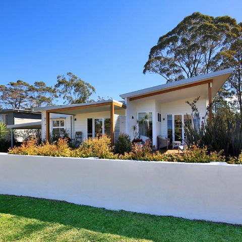 Jervis Bay Beach Shack I Pet Friendly - Accommodation Yamba 1