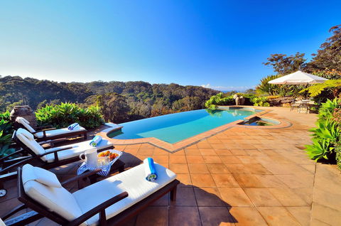 The Outlook Cabana - Accommodation Yamba 12