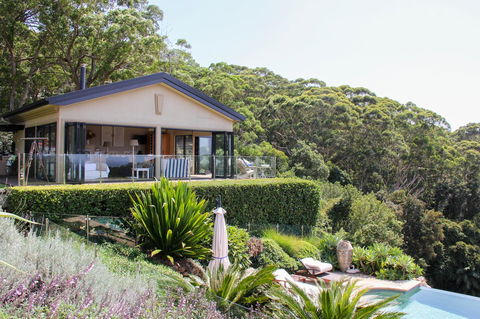 The Outlook Cabana - Accommodation Yamba 10