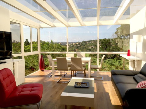 Luxury House In Bondi Junction - Accommodation Yamba 0