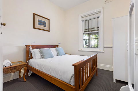 Drummoyne 3 Bedroom Home (62ALE) - Accommodation Yamba 3