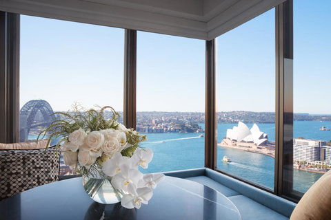 Four Seasons Hotel Sydney - Accommodation Yamba 21