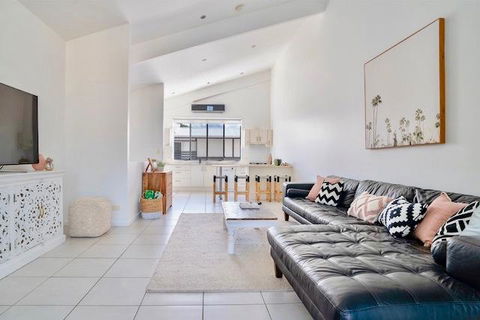 Hastings By The Sea - Accommodation Yamba 6