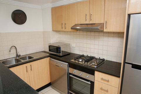 Liv Apartments Haymarket - Accommodation Yamba 24